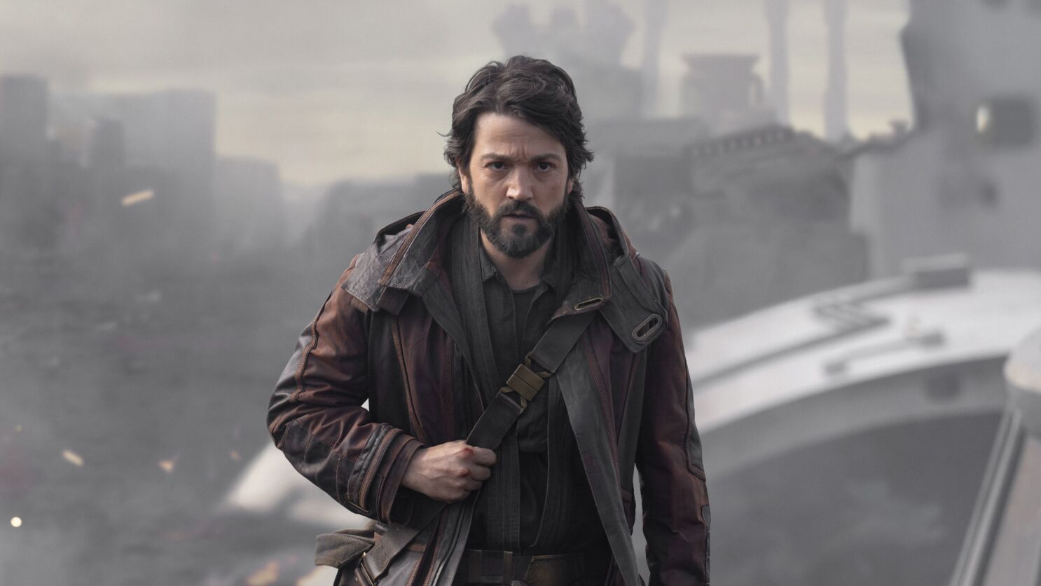 Diego-Luna-Andor.jpg